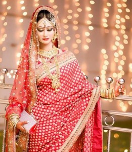 Tips To Buy The Best Saree For Your Wedding Lovevivah Matrimony Blog Tips To Buy The Best Saree For Your Wedding Lovevivah Matrimony Blog